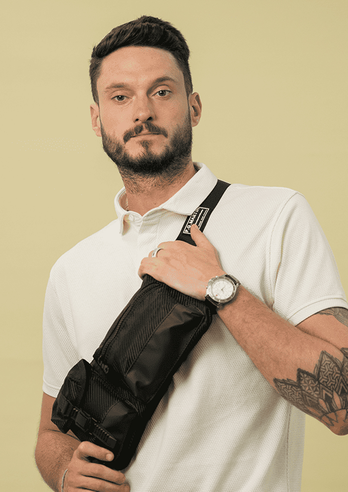 Crossbody Bags for Men: A Guide to Stylish and Practical Everyday Carry